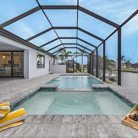 Gulf Access, Pool With Spa, Grill & Lanai - Ladyfish Landing - Roelens Vacations